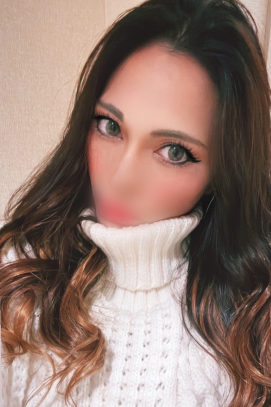 みいな